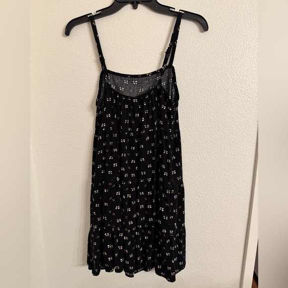 Old Nave Swing Tiered Black Dress - Picture 4 of 7